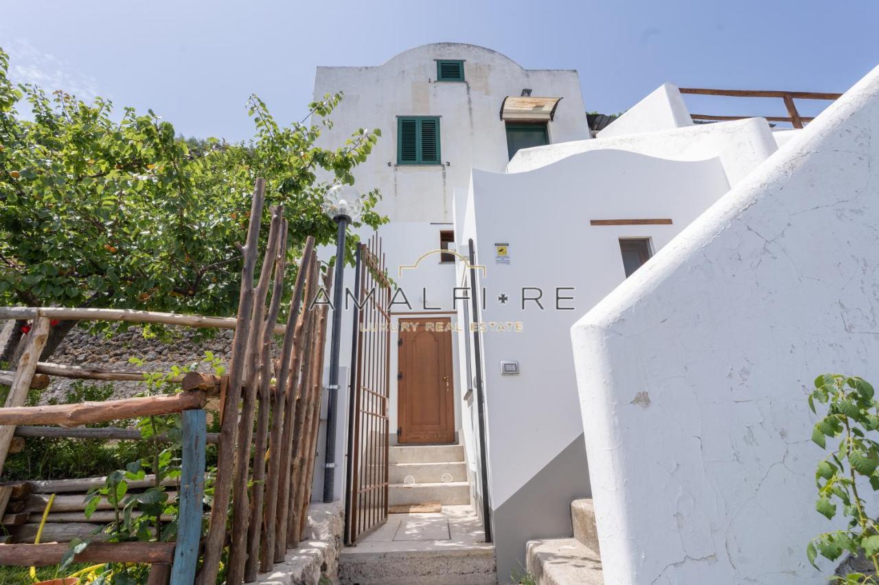 Lionetti Suite House Amalfi Exterior photo